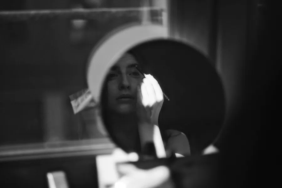 Model photograph 34
